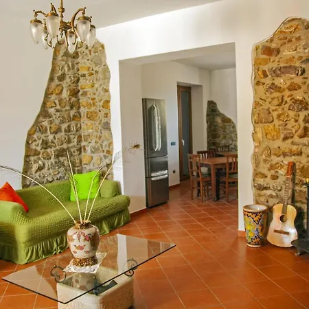 Alojamento de Acomodação e Pequeno-almoço La Casa Sulla Collina Altavilla Silentina